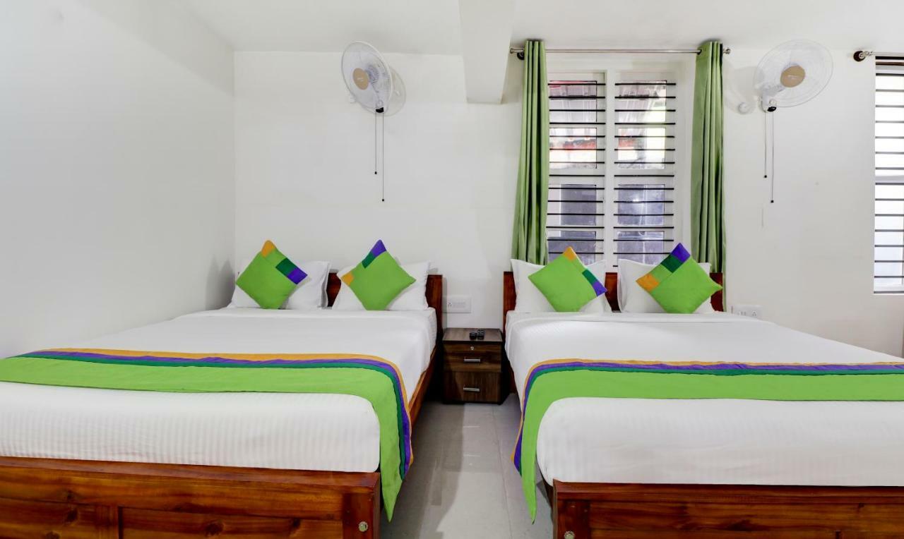 Treebo New Redfern, Madikeri Hotel Bagian luar foto